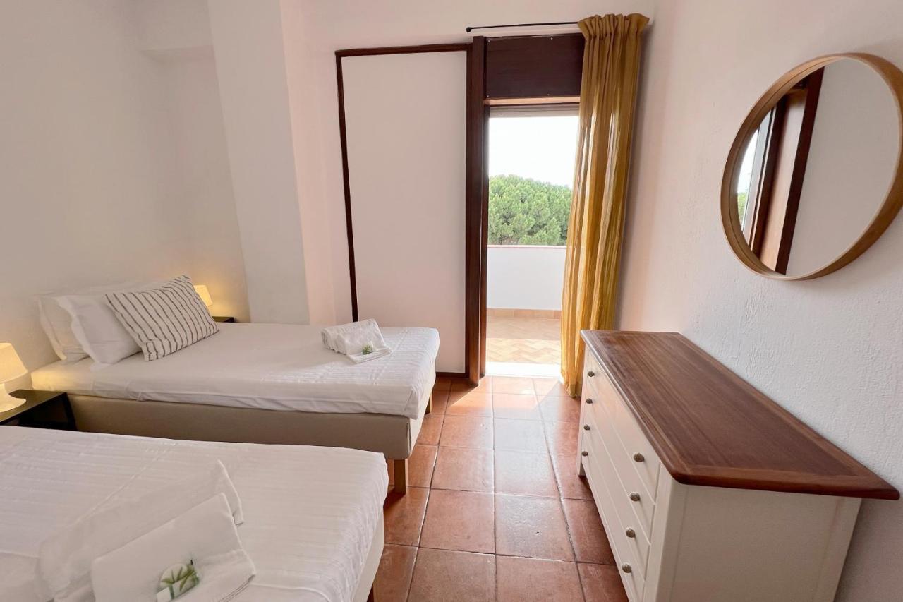Apartment On The Beach By Amcf Alvor Exterior photo